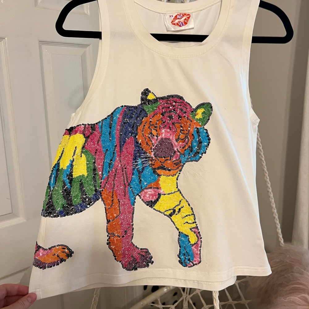 Sparkle City rainbow tiger tank!